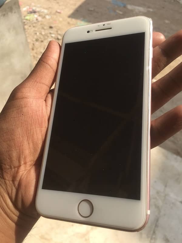 IPHONE 7 PLUS NON PTA 4