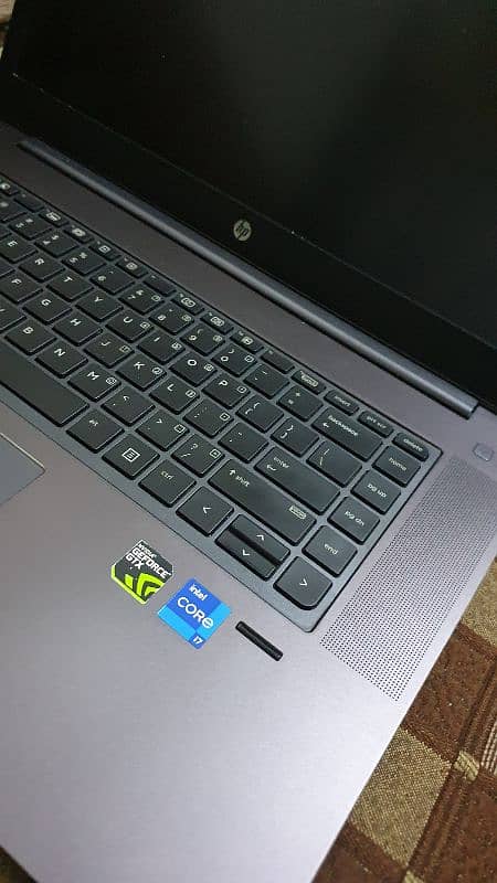 HP ZBook Studio G3 15 i7 6th-Gen 16/512 SSD, 4gb NVIDIA 2