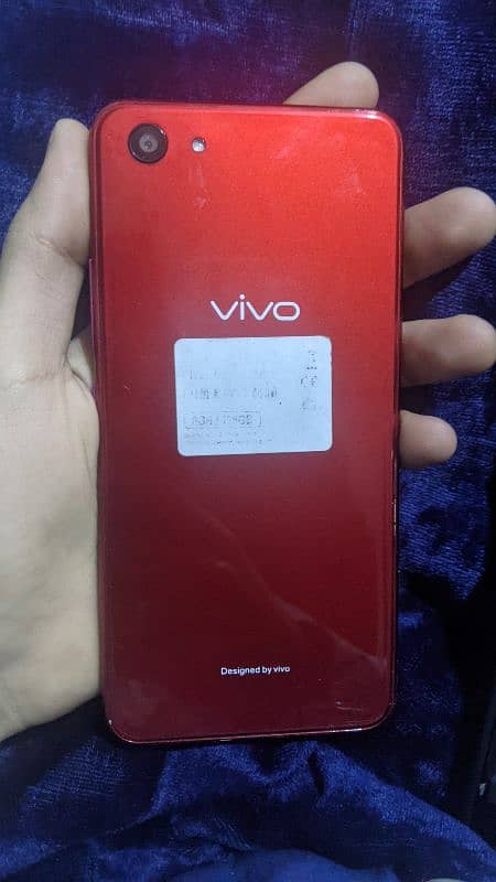 vivo y83  ram 6 Gb rom 64 Gb 4