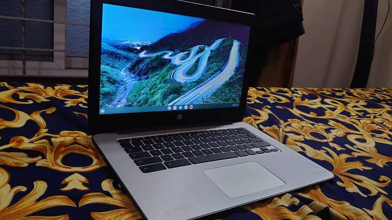 Hp smart Chrome book 2