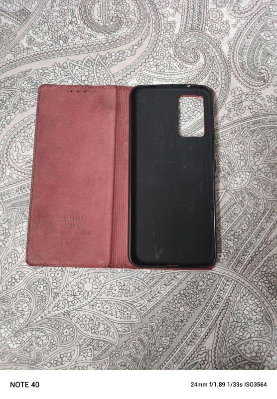 vivo v21 cover 1