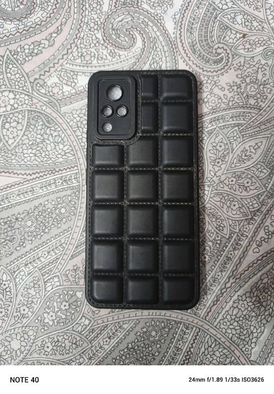 Vivo v21 phone cover 0