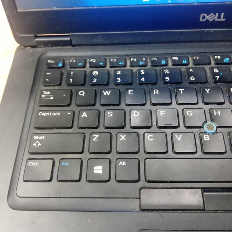 Dell Latitude 5490 8th Gen 8