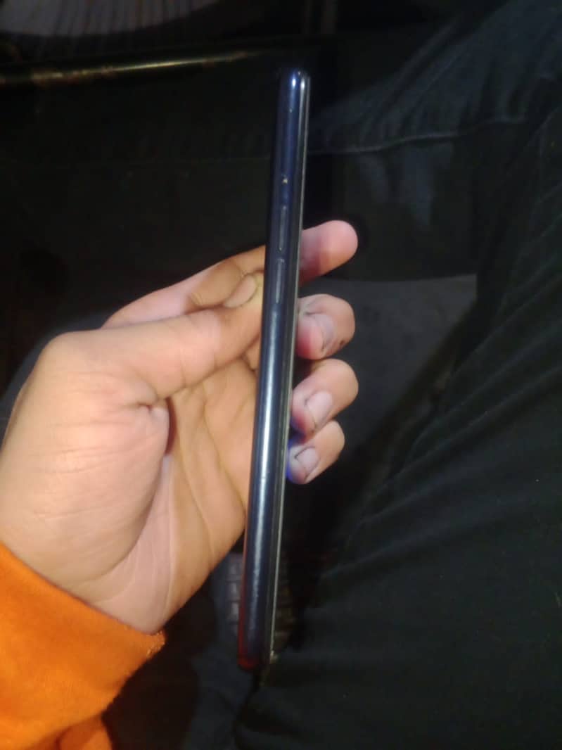 realme C2 sealed mobile 5