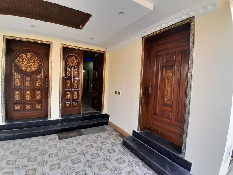 LOWER PORTION OF 8 MARLA HOUSE AVAILABLE FOR RENT IN BAHRIA ORCHARD 4