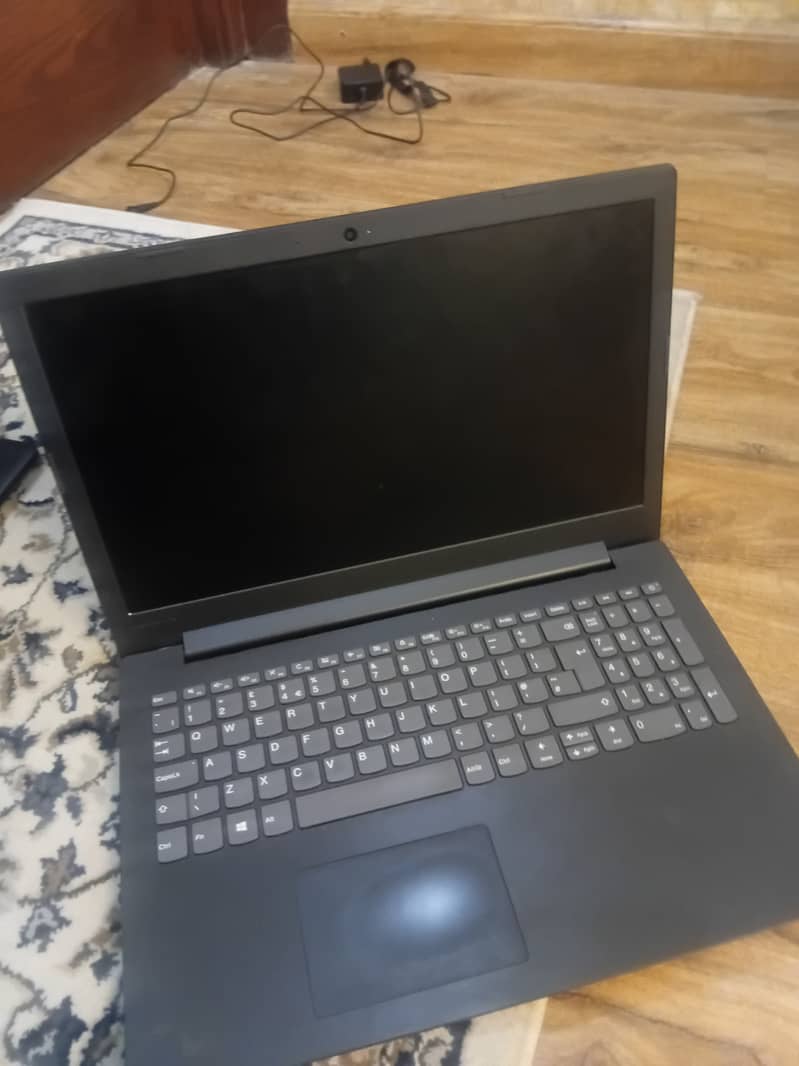 Lenovo Laptop 1