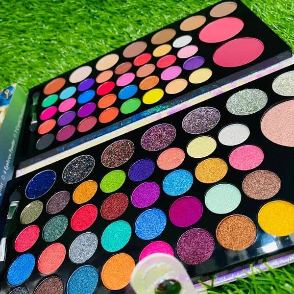 Romantic colour 7in1 makeup kit available 1