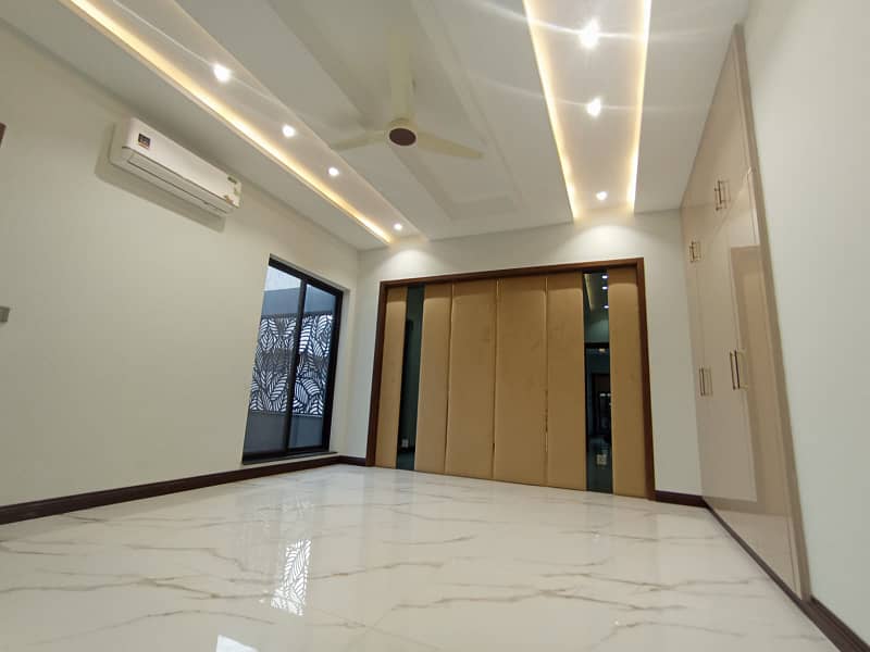 Kanal Mazhar Munir Design Fully Basement Modern Luxury Villa 14