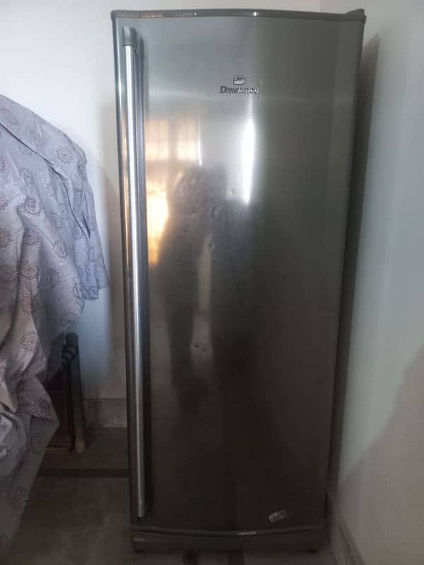 vertical freezer 0