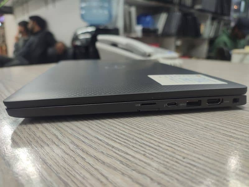 DELL latitude 7320 2