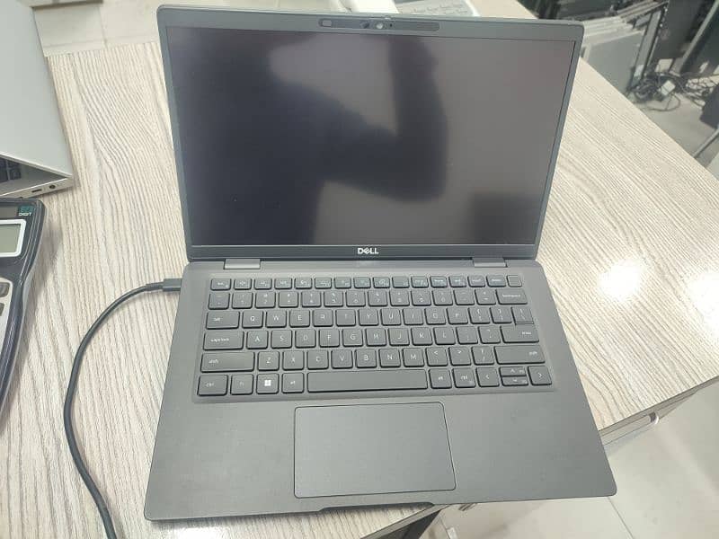 DELL latitude 7320 3