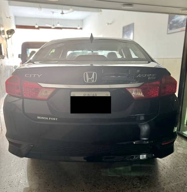 Honda City Aspire 2024 4