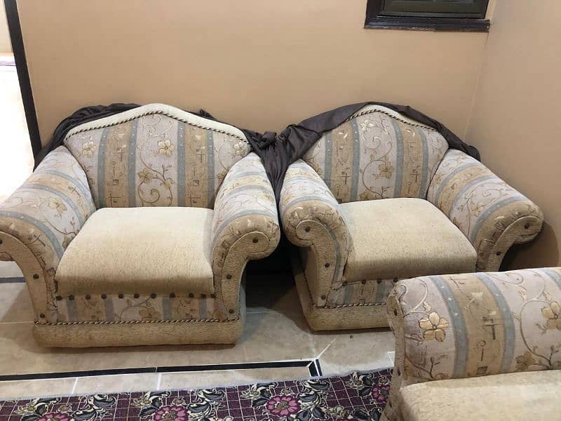 7 seater used sofa 2