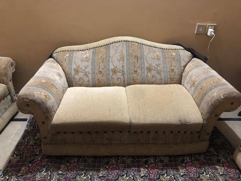 7 seater used sofa 3