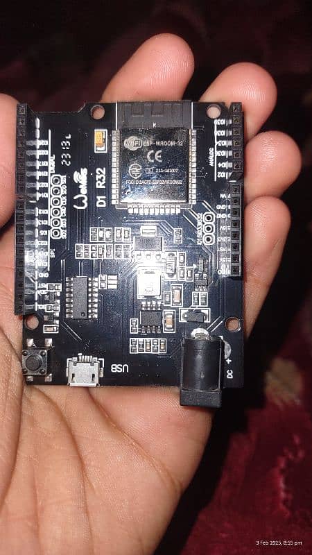 Wemos D1 R32 (Esp32 Microcontroller) for sale 5