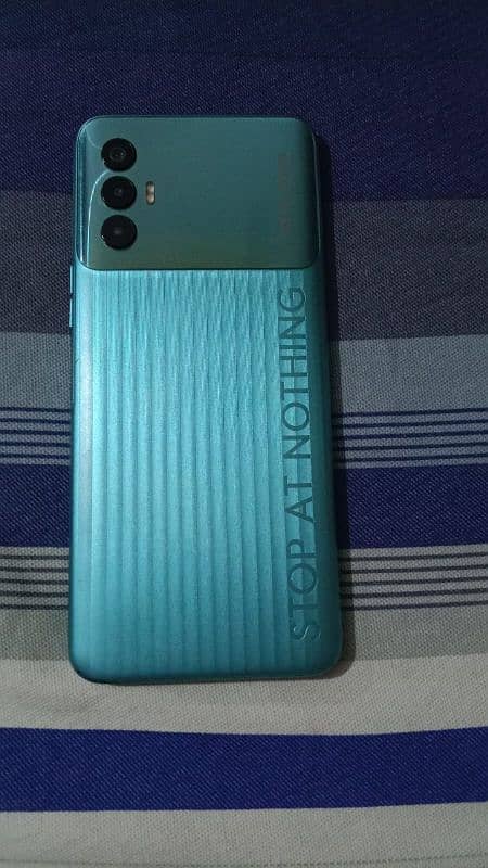 Tecno Spark 8 pro 3