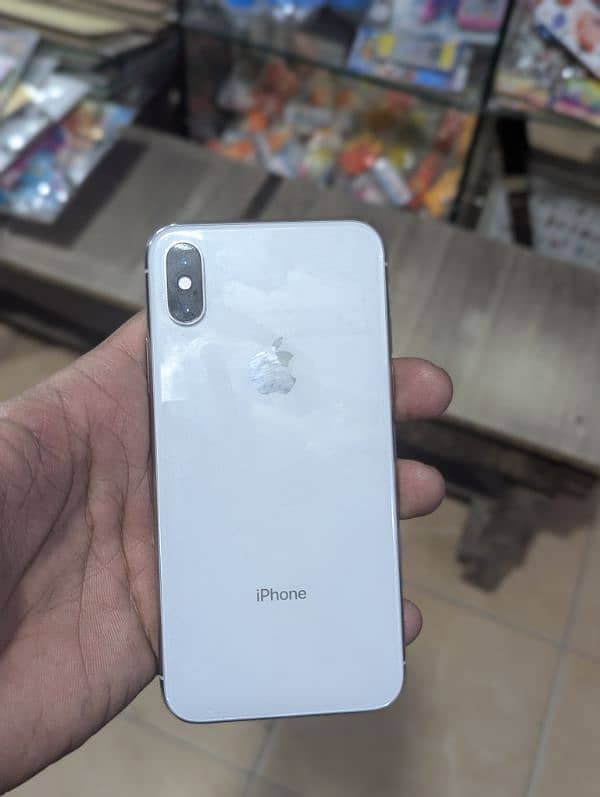 official approved I phone x just phone and box 7