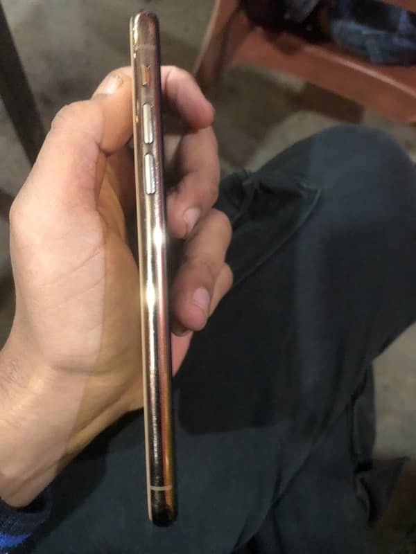 Iphone Xs Official Pta Approved 3