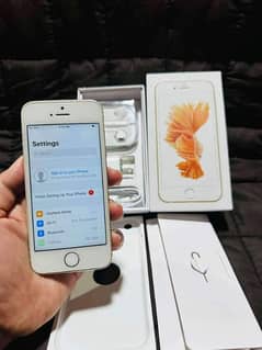 iPhone 5s 64gb PTA approved with box