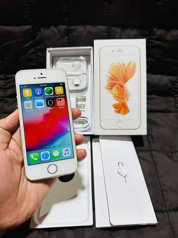 iPhone 5s 64gb PTA approved with box 1