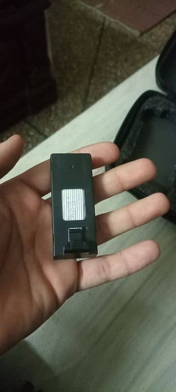 e88 toy drone new box pek 2