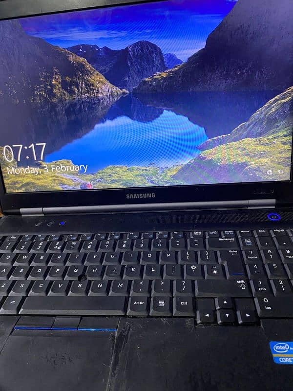 Samsung laptop 0