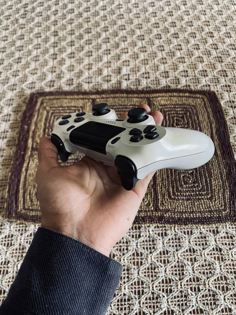 ps4 pro controller 2