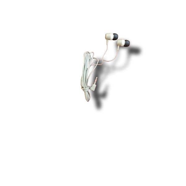 Good Quality Earphone for mobile Quantity available 2