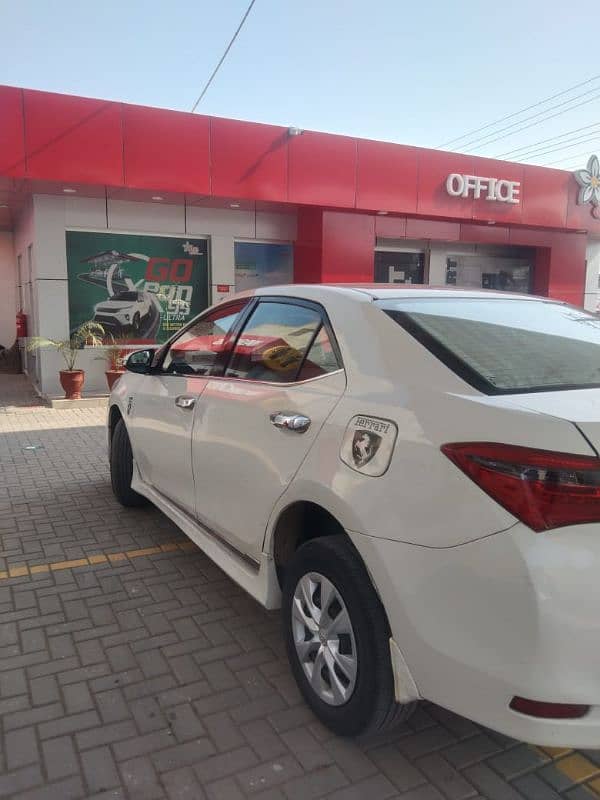 Toyota Corolla XLI 2015 5