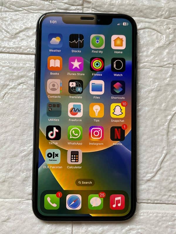 Iphone X 64 GB PTA approved black color mint condition 0