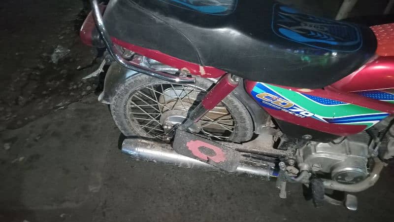 honda cd 70 18 17 model new tyre orignel 3