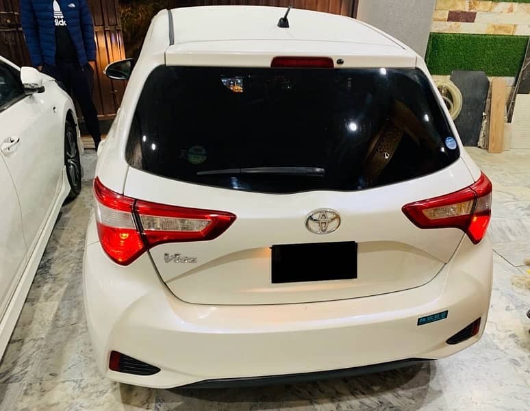 Toyota Vitz 2018 1