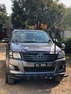 Toyota Hilux 2016