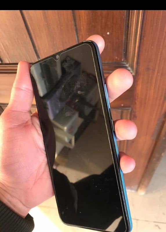 Realme C25y 4/64gb with box charger 6