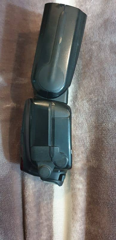 Canon Speedlite 600EX-RT Flash for Urgent Sale 1