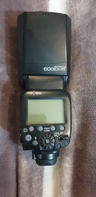 Canon Speedlite 600EX-RT Flash for Urgent Sale 3