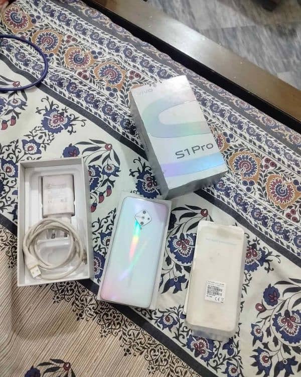 Vivo S1 pro mobile complete box urgent sale contact OLX 0