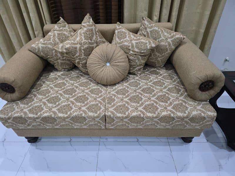 7 Seater Fancy Sofa Set 3