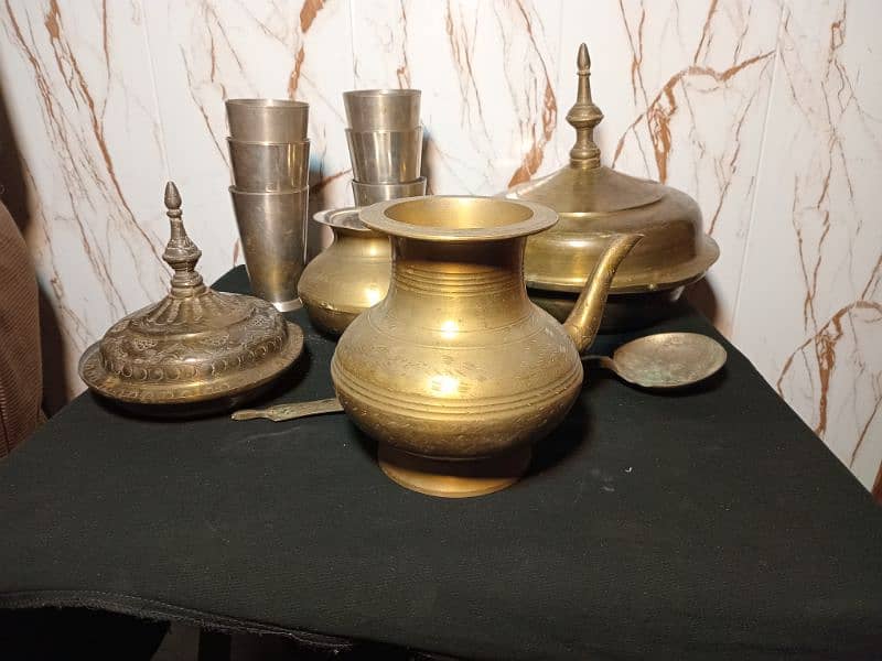 Antique old vintages brass item's 0