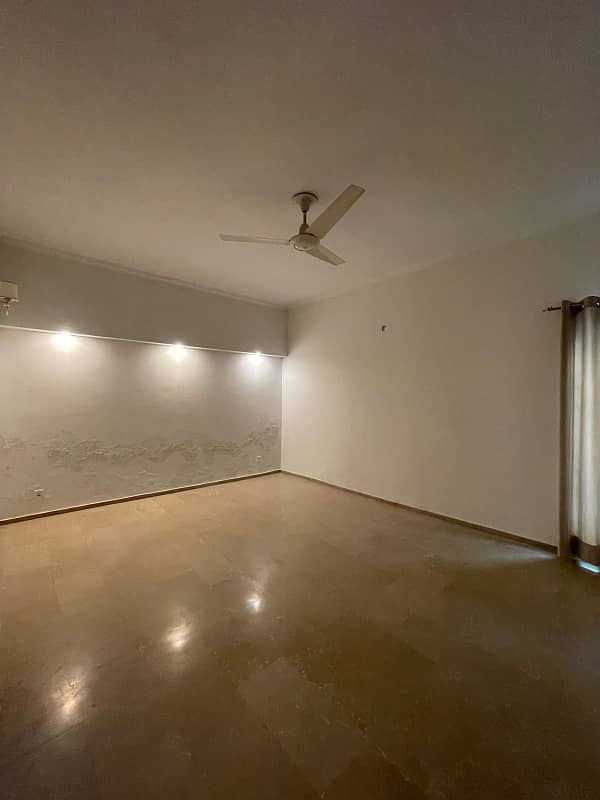 DHA Phase 4 Kanal Full House Proper Double Unit For Rent 9