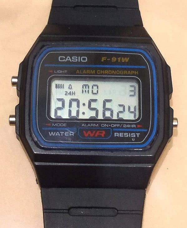 CASIO F-91W 7