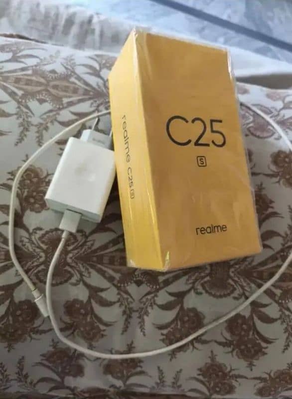 Realme C25S Exchange possible with box and accessories 1