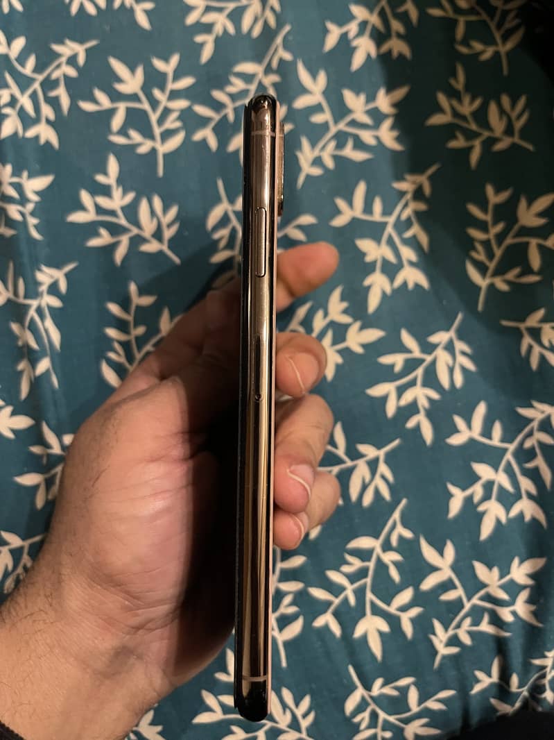 Apple iPhone XS Max 512 gb 3