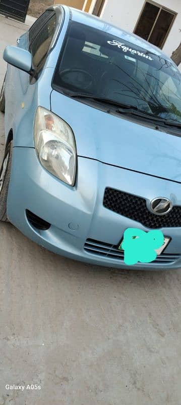 Toyota Vitz 2006 /09 3