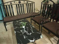 5 seater rode iron sofa set with out damage