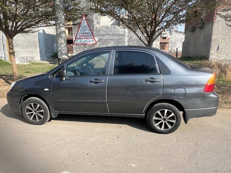 Suzuki Liana 2006 3