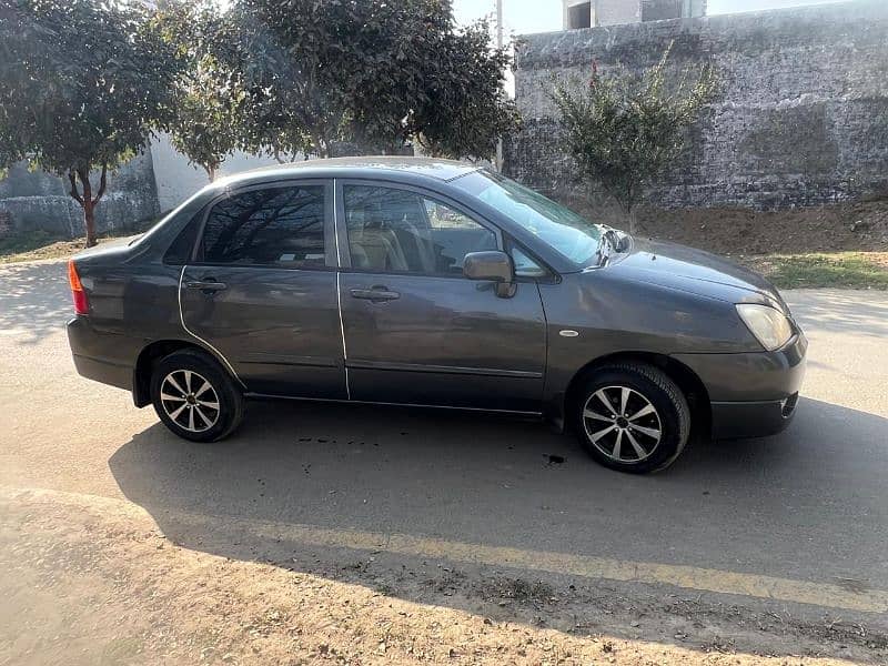 Suzuki Liana 2006 5