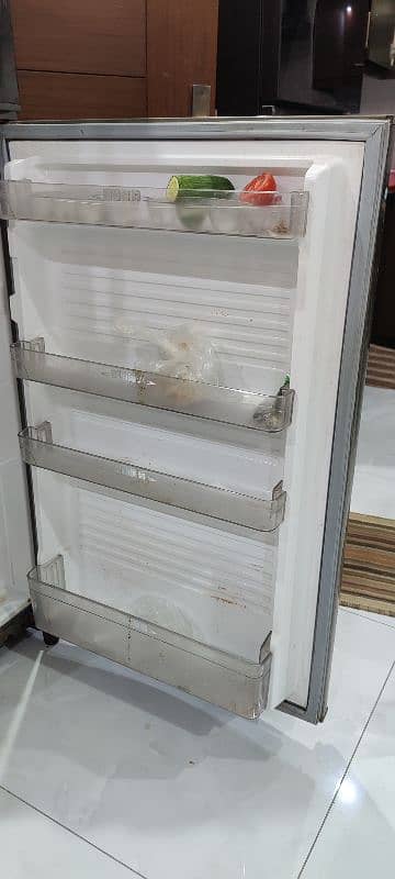 Dawlance Refrigerator H-Zone Good Condition For Sell 4