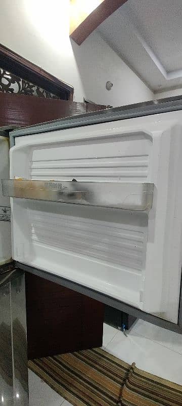 Dawlance Refrigerator H-Zone Good Condition For Sell 6