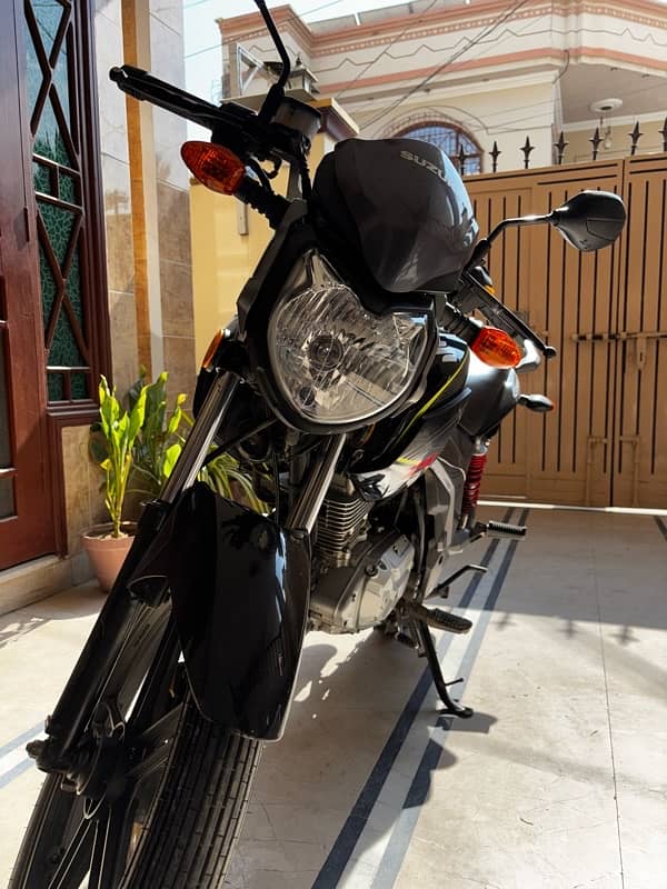 Suzuki GSX-125 - 9.5/10 Condition 1